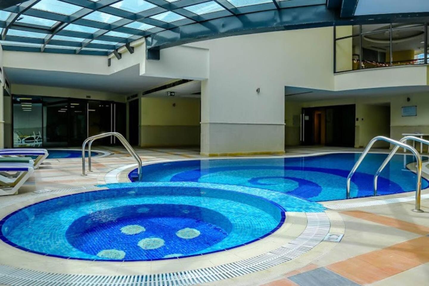 Higuests - Modern Apt In Dubai Marina With Pool And Gym Eksteriør billede